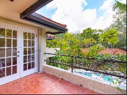 7950 Old Cutler Rd In Coral Gables, Florida