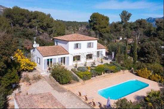 Vente - Maison Aubagne - 1a 270a 000a 