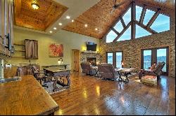 Rustic Luxury with Deeded Creek Access