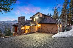 Breathtaking Mountain Views From This Contemporary Masterpiece!