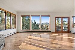 Breathtaking Mountain Views From This Contemporary Masterpiece!