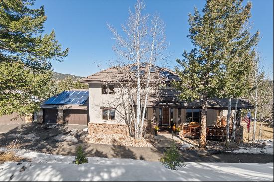 5-Bed Luxury Home in Gated Elk Summit with Walk-Out Basement & Views