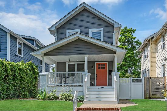 Tastefully Remodeled Craftsman