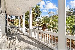 Completely Remodeled Beach Home and Carriage House. 