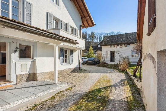 New in Ependes: village house with outbuilding and annex