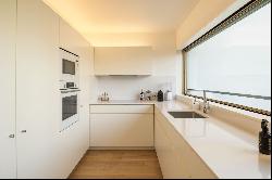 Flat, 3 bedrooms, for Sale