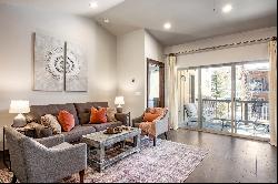 Luxury Townhome Just Minutes to Deer Valley and Main Street, Park City