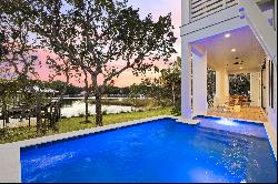 Exclusive Bayou-Front Home With Private Pool And Boat Dock