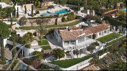 Sole agent - Superb property with exceptional views of the sea and the Bay of Cannes