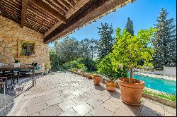 Mougins - Single-Storey Villa with high Potential - Dominant View