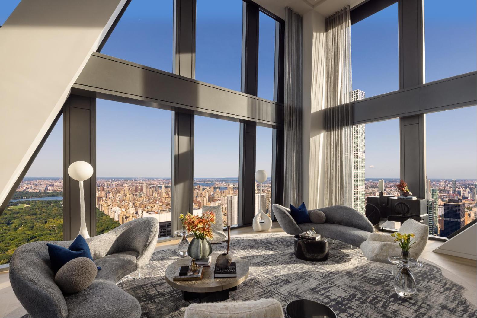 An oasis above the clouds, this one-of-a-kind duplex penthouse comprises the entire 78t