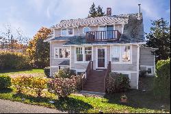 Ocean View Cottage on the Nubble in York