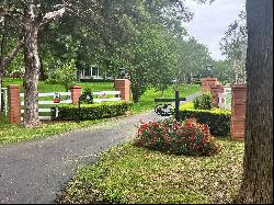 HISTORIC HOME FOR SALE ON 22+ ACRES W/ BARN AND POND