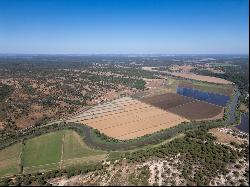 Estate 145 Hectares with Ruins