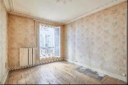 Paris 9th District – A 5-room apartment to renovate