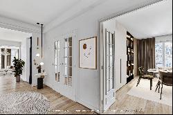 Paris 16th District – An elegant and bright 3-bed apartment