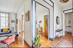 Paris 17th District – A bright and peaceful pied a terre