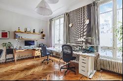 Paris 6th District -  Saint Germain des Prés, 3 or 4 bedrooms.