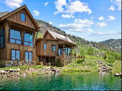 Stunning Mountain Retreat on 35 Acres in Gray Head