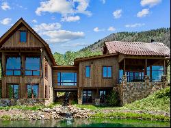 Stunning Mountain Retreat on 35 Acres in Gray Head