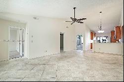 185 Moccasin Trl N, Jupiter FL 33458