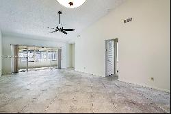 185 Moccasin Trl N, Jupiter FL 33458