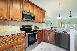 185 Moccasin Trl N, Jupiter FL 33458