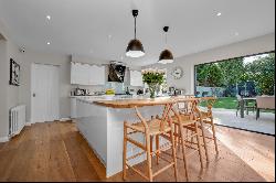 Grove Way, Esher, Surrey, KT10 8HF