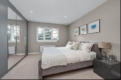 Grove Way, Esher, Surrey, KT10 8HF