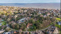 Priors Hill Road, Aldeburgh, Suffolk, IP15 5EP