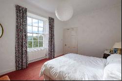 Mount Devon House, Dollar, Clackmannanshire, FK14 7PT