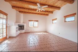 452 La Posta, Taos NM 87571