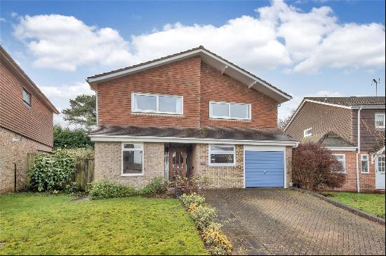 Chesterfield Drive, Sevenoaks, Kent, TN13 2EH