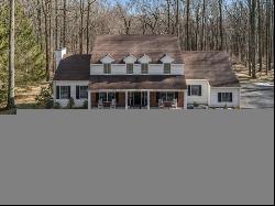 4 Devonald Drive, Bethlehem Twp. NJ 08802