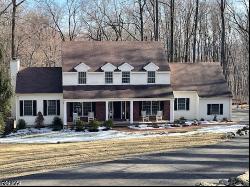 4 Devonald Drive, Bethlehem Twp. NJ 08802