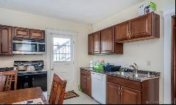 146 Lincoln Street Unit 4, Middletown CT 06457