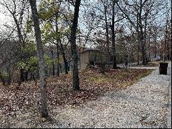 28 Four Winds Court, Lake Ozark MO 65049