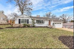 1505 Bridle Road, St Louis MO 63119