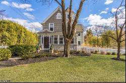 25 Seney Dr, Bernardsville Boro NJ 07924