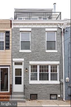 218 Pierce Street, Philadelphia PA 19148