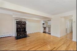 247 Beacon St #1, Boston MA 02116