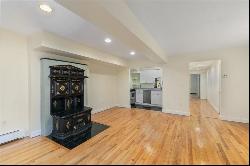 247 Beacon St #1, Boston MA 02116