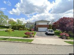 6 Regent Lane, Manhasset Hills NY 11040