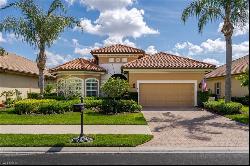 6136 Dogleg Dr, Naples FL 34113