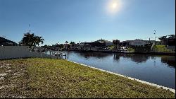 3222 SW 1st Place, Cape Coral FL 33914