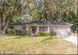 5433 Whitney Street, Jacksonville FL 32277