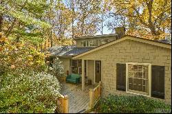 93 Rolling Woods Drive, Highlands NC 28741