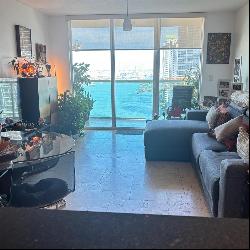 31 SE 5th St Unit 2910, Miami FL 33131