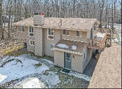 105 Canoebrook Drive, Lords Valley PA 18428