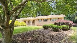 4112 Bontura Court, Stone Mountain GA 30083